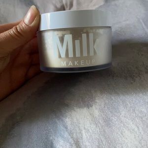 Milk makeup translucent setting powder